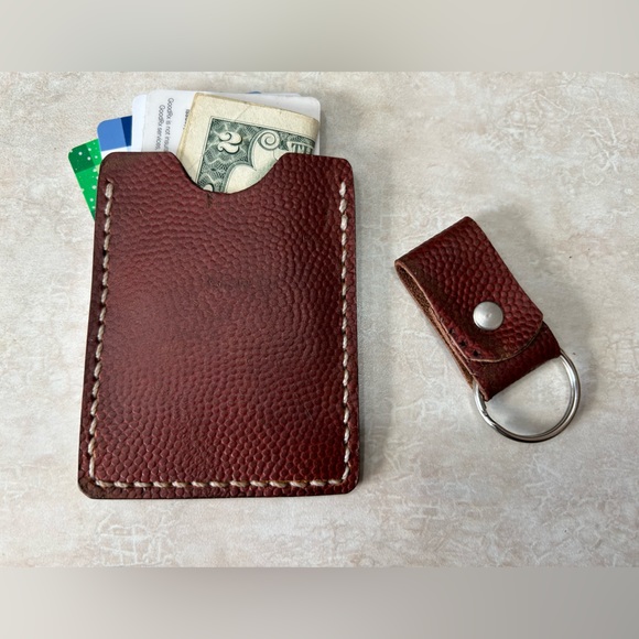 Vintage Football Leather Card Holder Front Pocket Wallet Hand Made W/key Chain - Picture 2 of 5